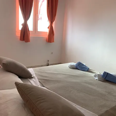 Julija Apartamento *